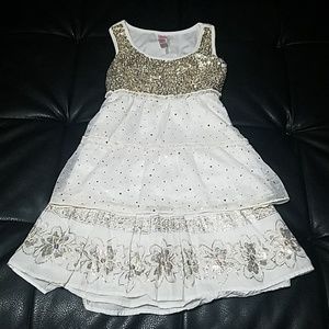 $SOLD$Girls size 14 White & Gold sequin Outfit